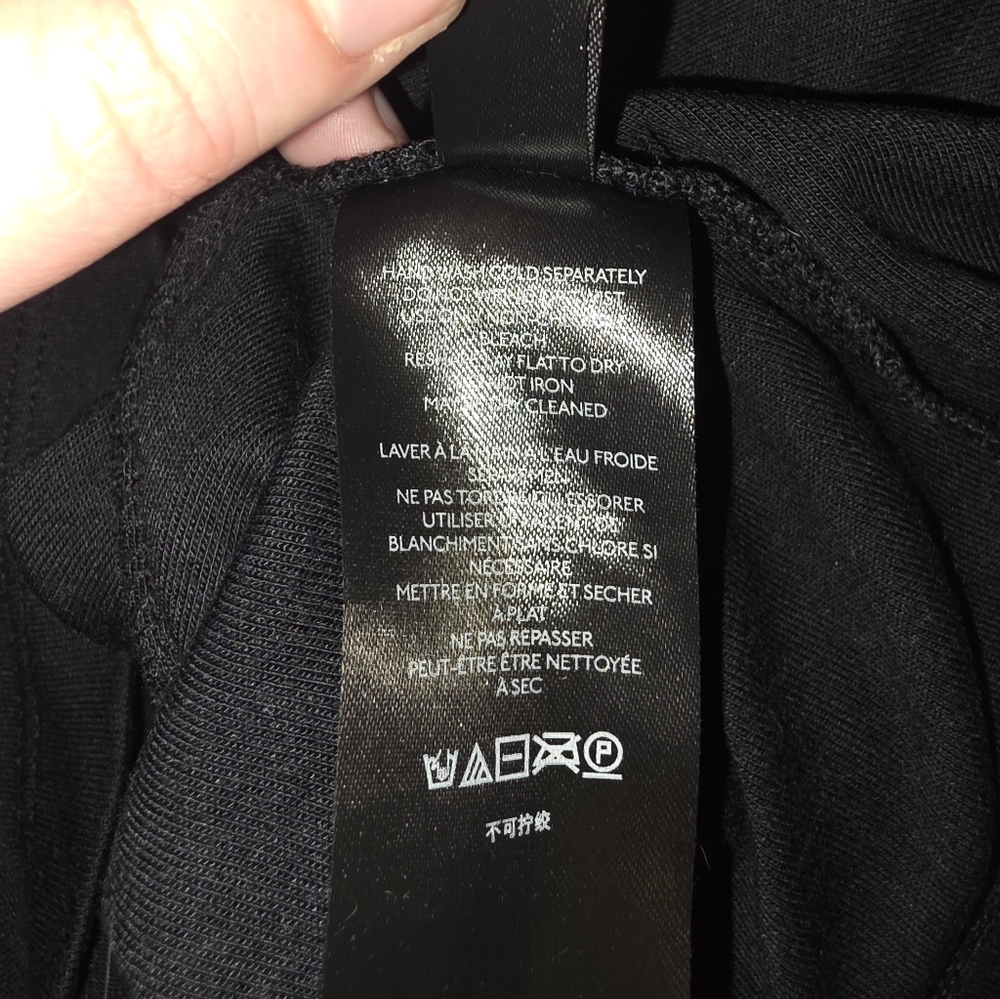 Anthropologie Maeve V Back Tee Size XS Black/White - Picture 6 of 9